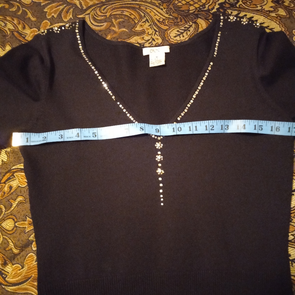 Cache Pullover Sweater - Picture 9 of 9